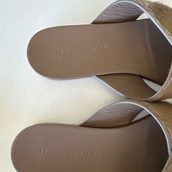 Jenni Kayne Ash Grey Pony Hair Crossover EU 37 US 7 Casual Flat Sandals Shoes - Picture 5 of 7